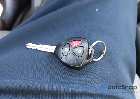 2012 Toyota Rav4 из США, поврежденный, VIN 2T3ZF4DV4CW117227